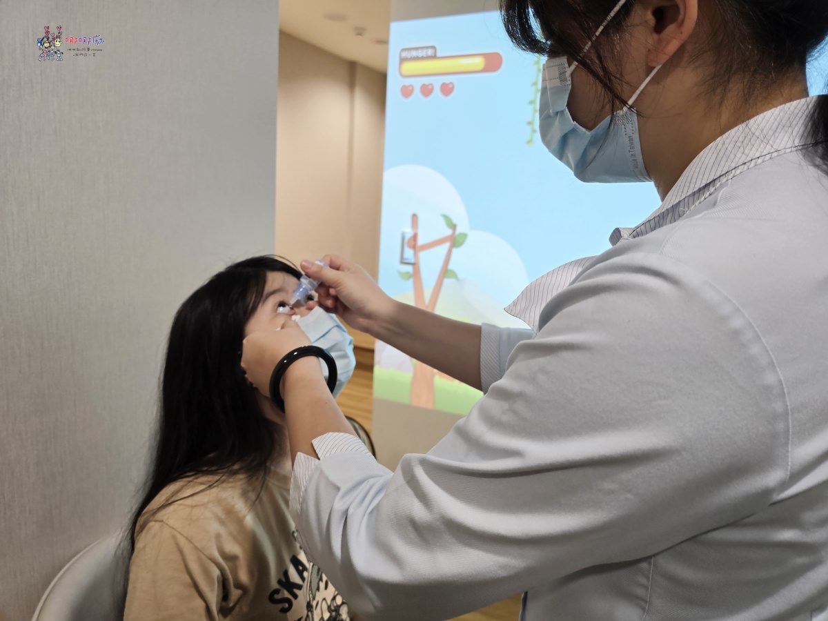 學童近視矯正新科技《大學眼鏡‧大學眼科》周邊離焦鏡片讓小孩輕鬆穩定好視力! - 第11張圖