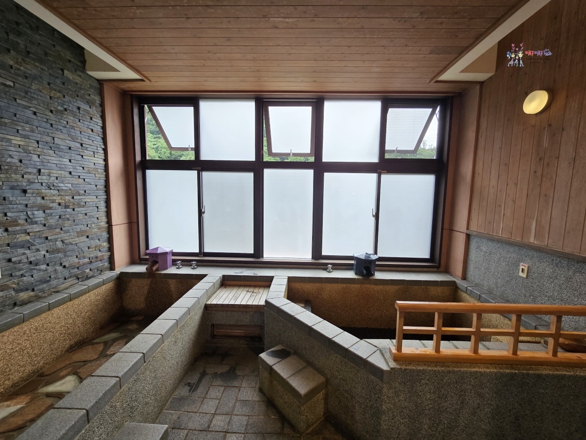 【蘇澳一日遊】冷泉也可以泡熱的!還有手作珊瑚戒指體驗、超級爆汁小籠包 - 第28張圖