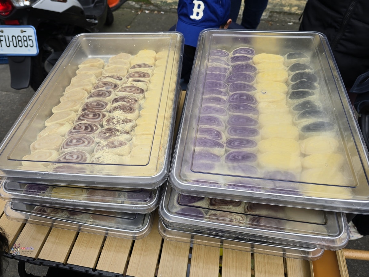 【桃園美食】中壢忠貞市場《陶陶媽媽驢打滾》銅板價就可以吃到京城知名傳統點心,預約訂單已經排到一個月後了! - 第3張圖