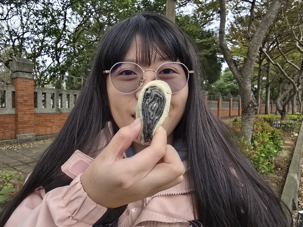 【桃園美食】中壢忠貞市場《陶陶媽媽驢打滾》銅板價就可以吃到京城知名傳統點心,預約訂單已經排到一個月後了! - 第8張圖