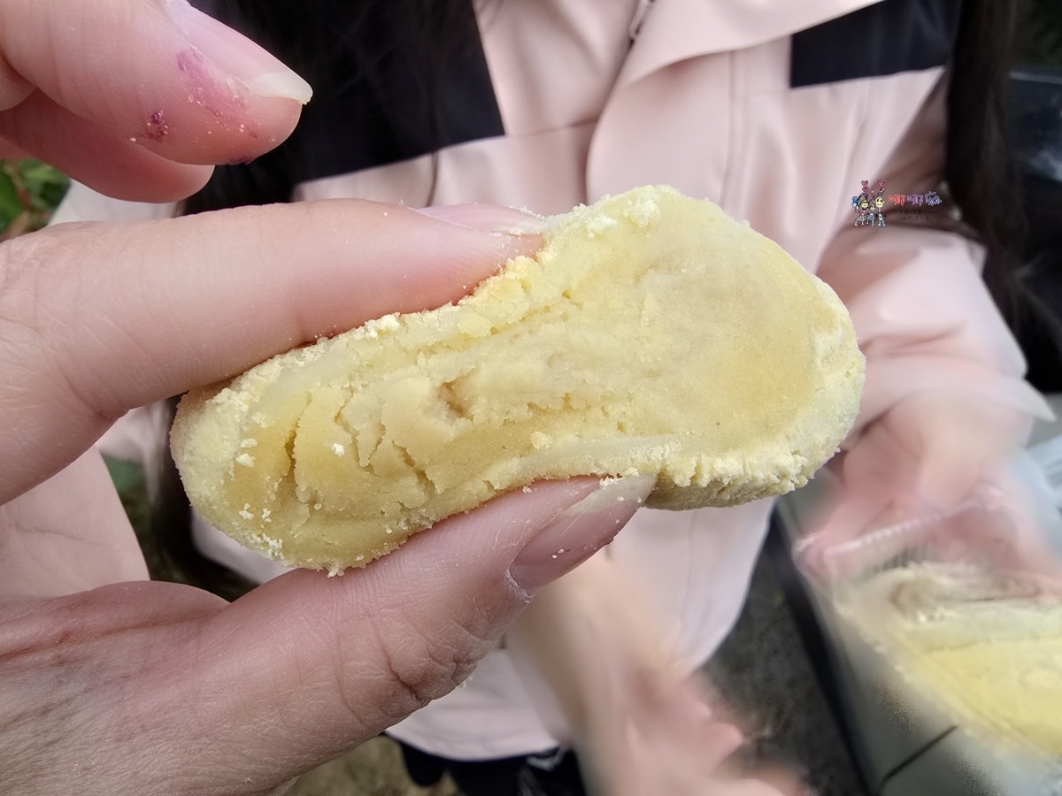 【桃園美食】中壢忠貞市場《陶陶媽媽驢打滾》銅板價就可以吃到京城知名傳統點心,預約訂單已經排到一個月後了! - 第1張圖