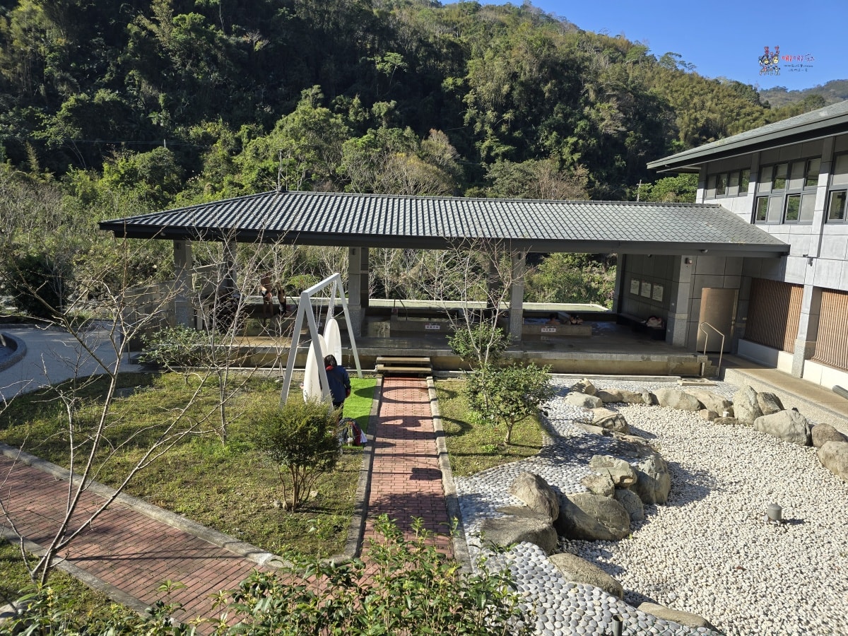 【新竹旅遊】內灣老街附近《錦屏美人湯館》露天風呂適合全家大小玩一整天,還有個人石甕溫泉! - 第29張圖