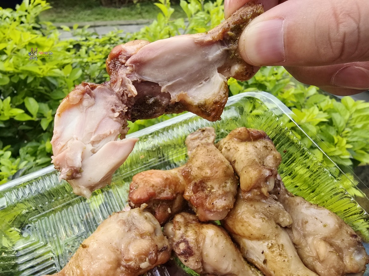 【桃園美食】八德大湳市場旁《阿凡提新疆羊肉烤包子》道地新疆烤羊肉包子,大顆紮實酥脆餡多 - 第25張圖