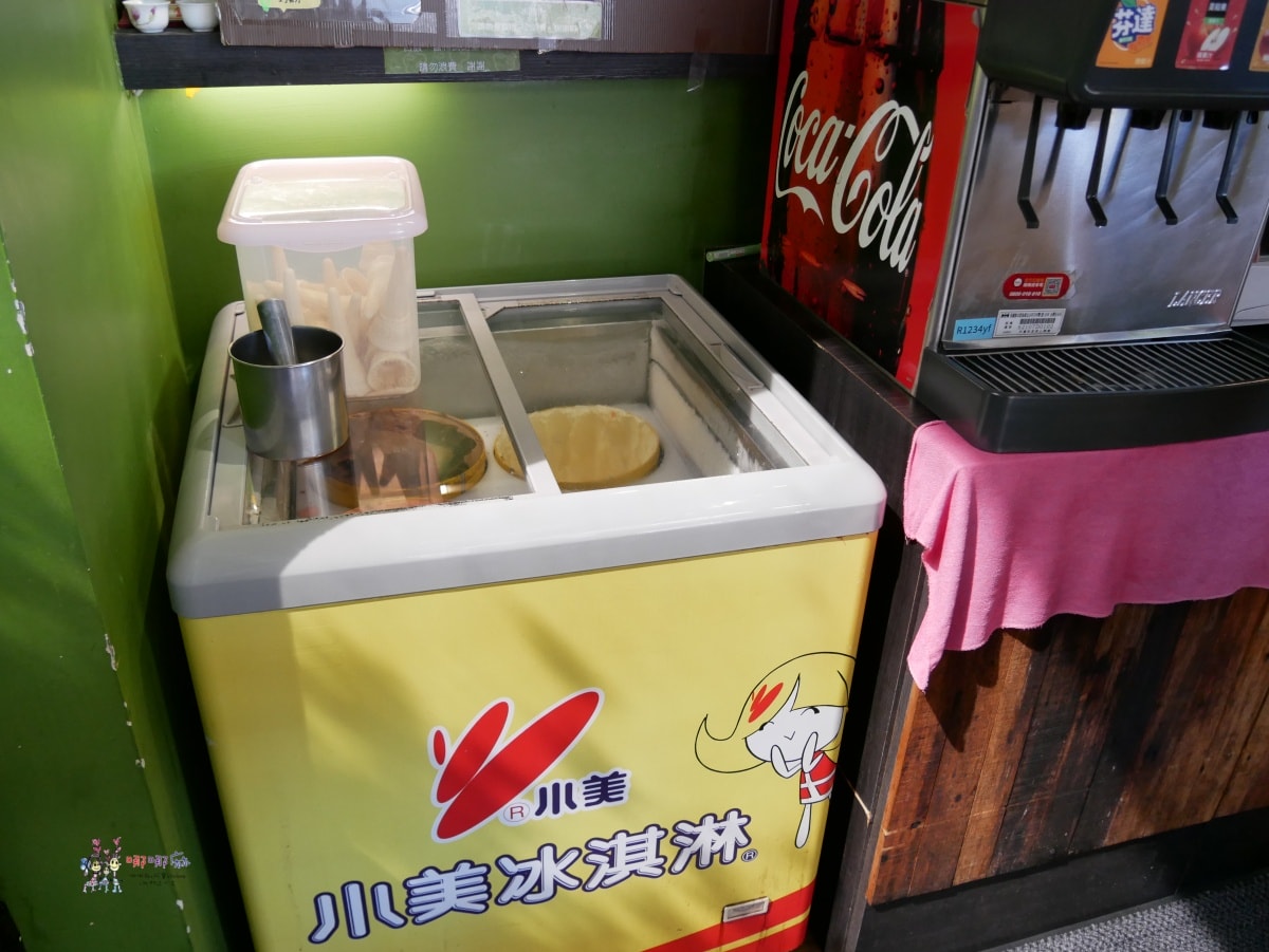 【桃園美食】八德夜市附近《想吃鍋創意小火鍋》壽星滿額免費送雪蟹,還有新推出手臂長泰國蝦! - 第15張圖