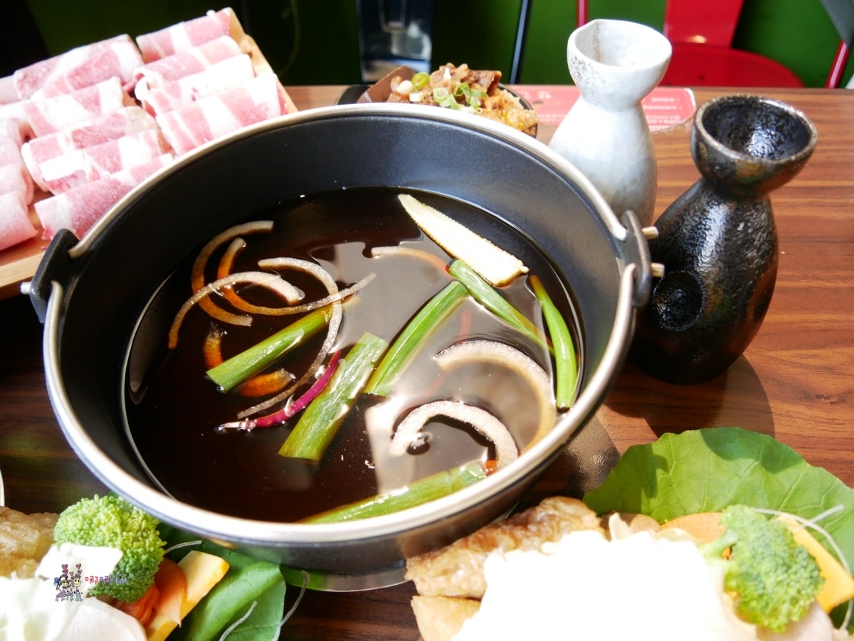 【桃園美食】八德夜市附近《想吃鍋創意小火鍋》壽星滿額免費送雪蟹,還有新推出手臂長泰國蝦! - 第32張圖