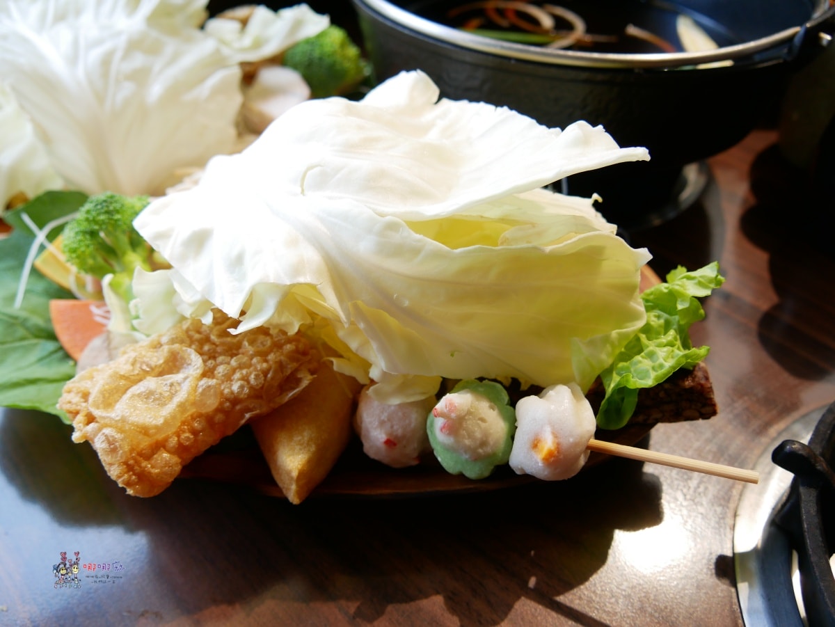 【桃園美食】八德夜市附近《想吃鍋創意小火鍋》壽星滿額免費送雪蟹,還有新推出手臂長泰國蝦! - 第34張圖