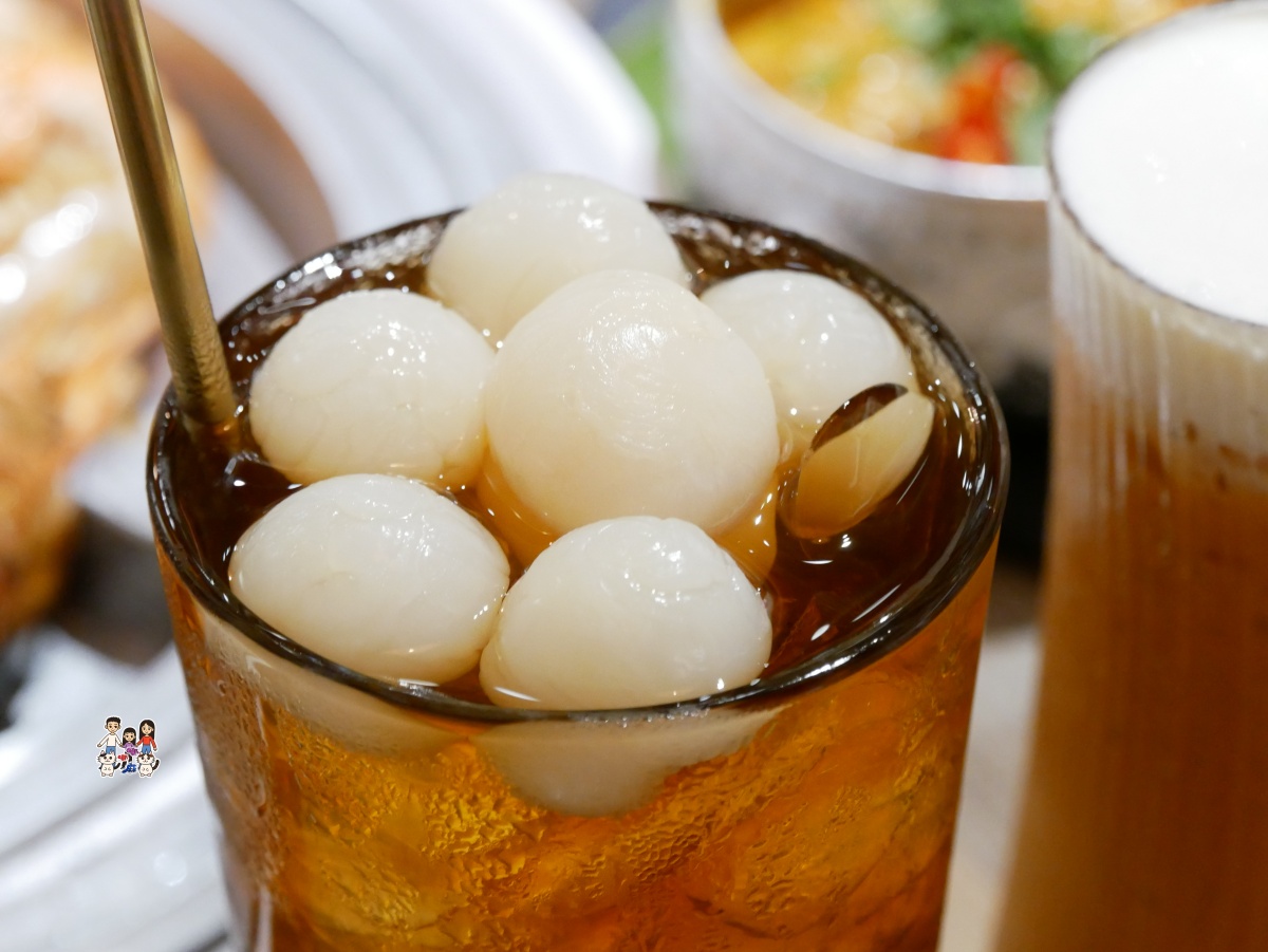 💥 桃園美食探險：舌尖上的泰國雨林與南島山海！中壢「好咖 Thai」與「鹿馬岸 Luma’an」的靈魂饗宴