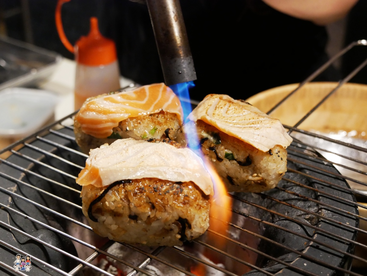 🍙 桃園隱藏版巷弄美食!日式屋台「炭秀 ONIGIRI CLUB」:專賣炭火烤飯糰 - 第13張圖 🍙 桃園隱藏版巷弄美食!日式屋台「炭秀 ONIGIRI CLUB」:專賣炭火烤飯糰