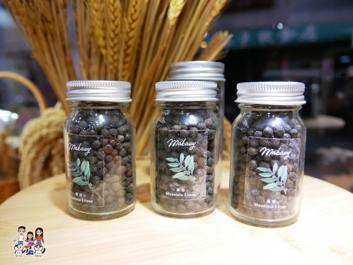 🍙 桃園老城區大改造！巷弄裡的日式屋台炭火烤飯糰和馬告小米麵包